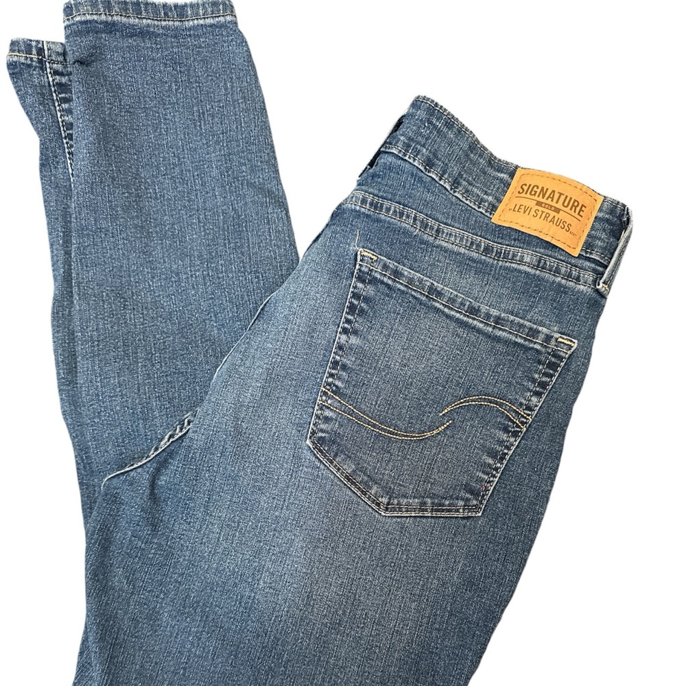 Women’s Levi’s - Signature Totally Shaping Skinny Jean